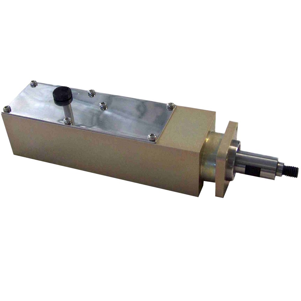 Compact actuator resistant to lateral loads
