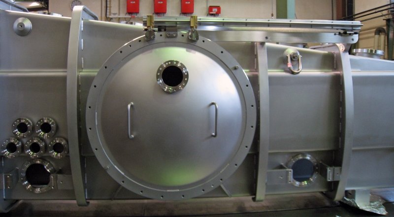 UHV chambers