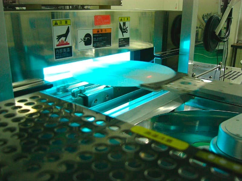 UV Ozone Cleaning