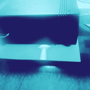 Hybrid nanogenerator
