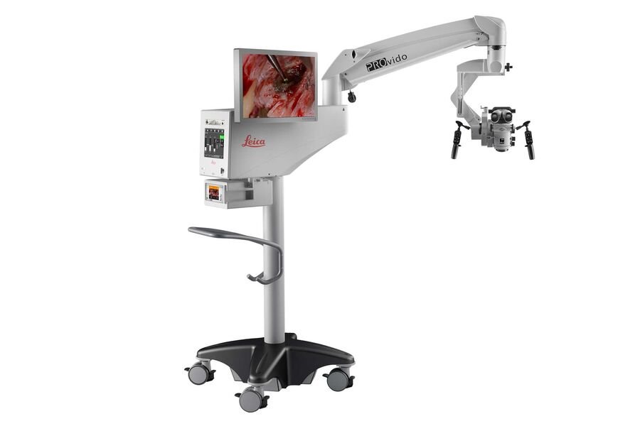 M525 F20 Surgical Microscope