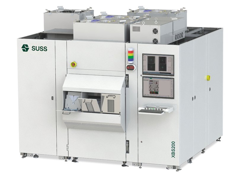 XB8 Wafer Bonder
