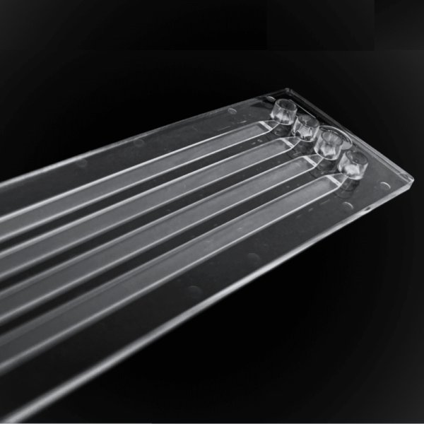 4 Channel Chip 138 by microfluidic ChipShop