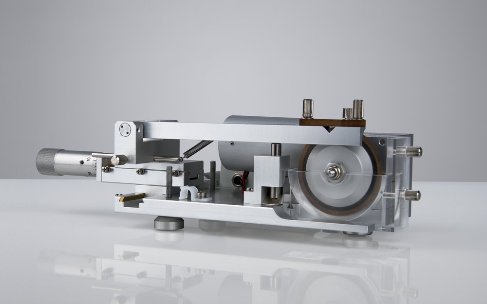 Microsaw