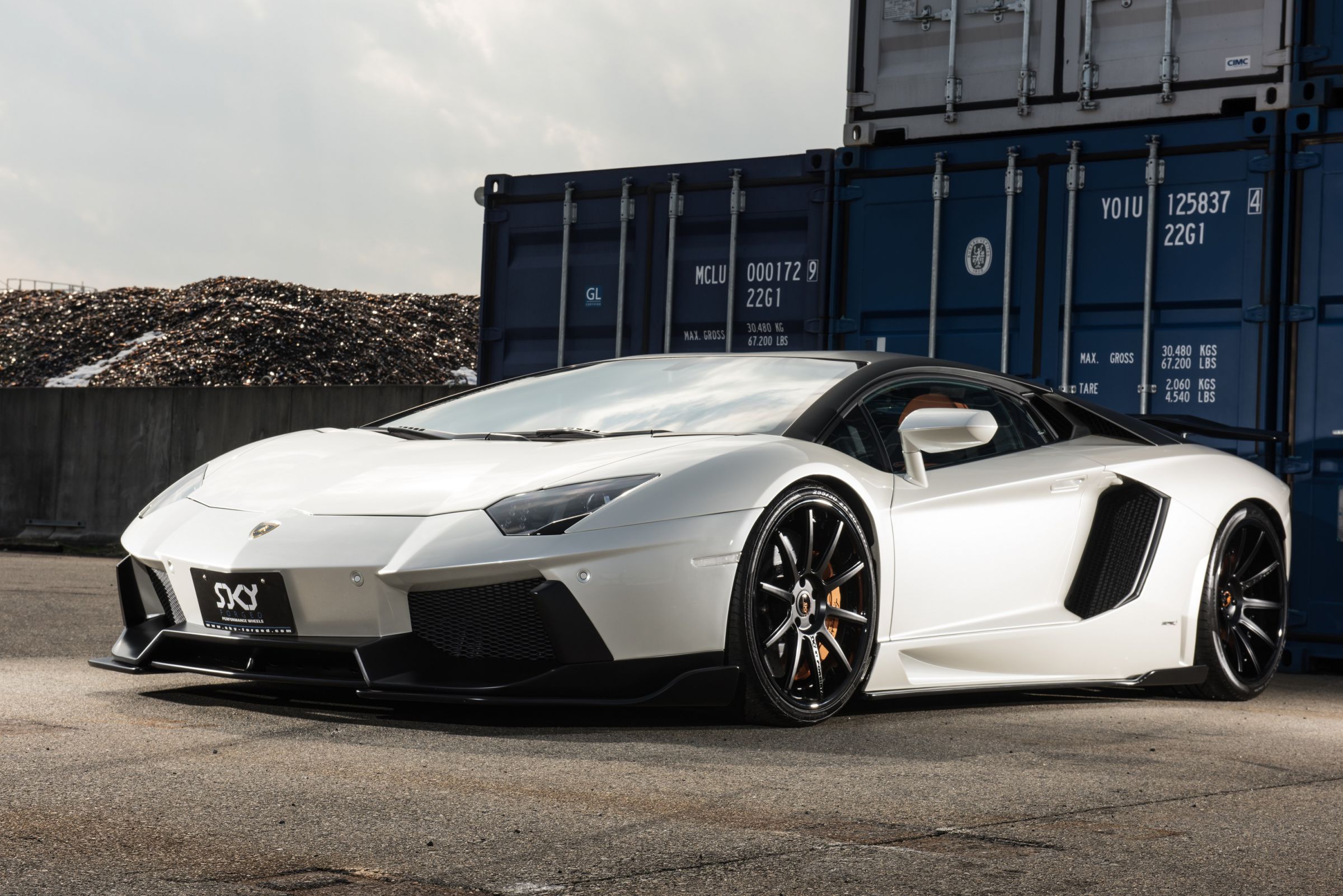 Lamborghini Aventador