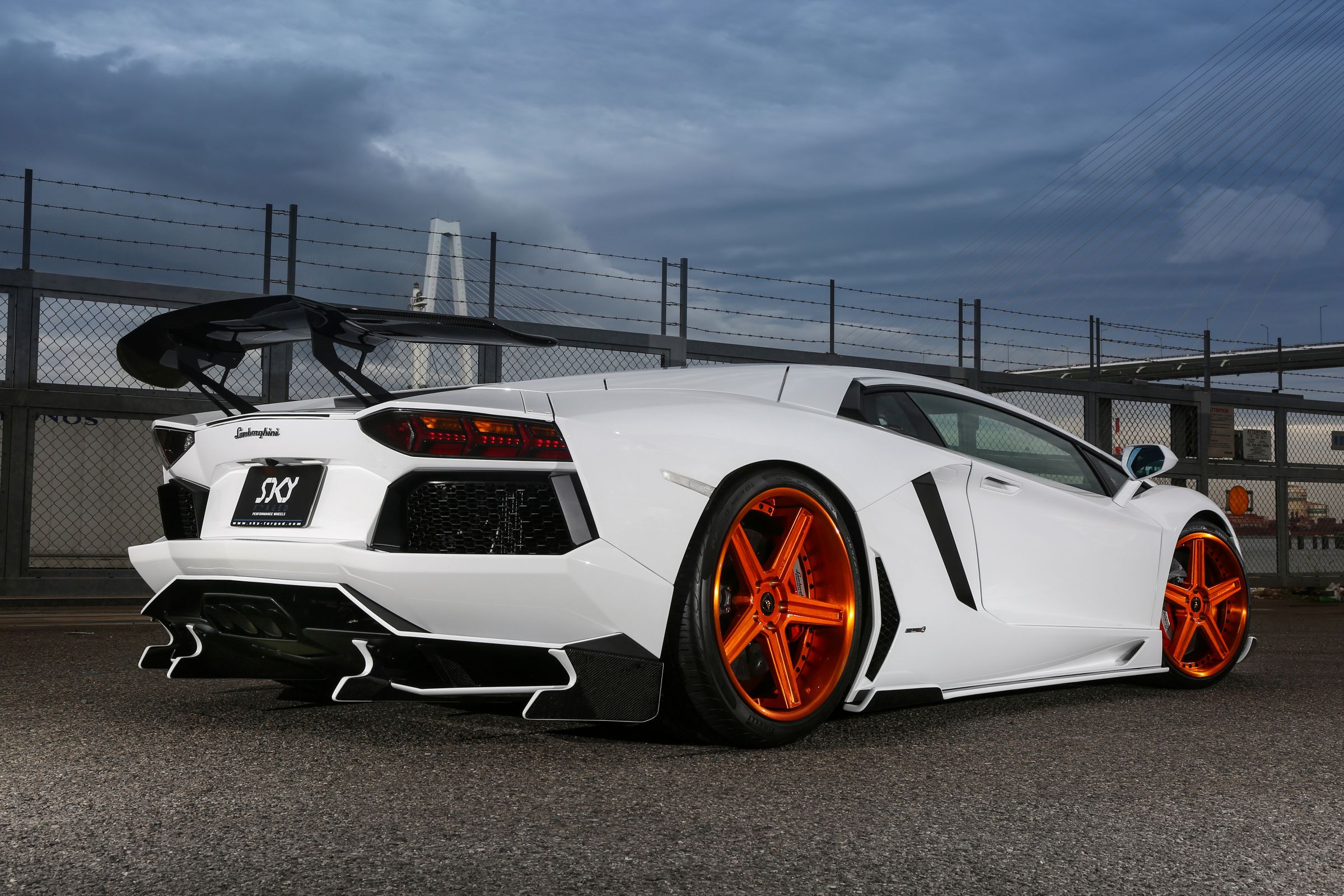 LB Performance Aventador