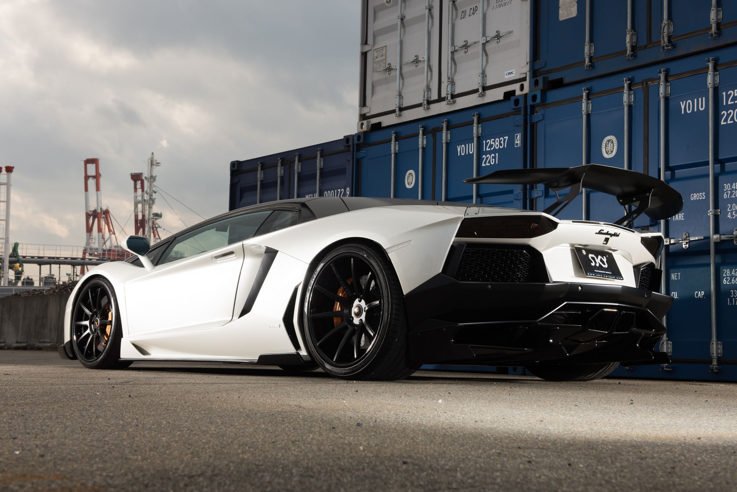 Lamborghini Aventador
