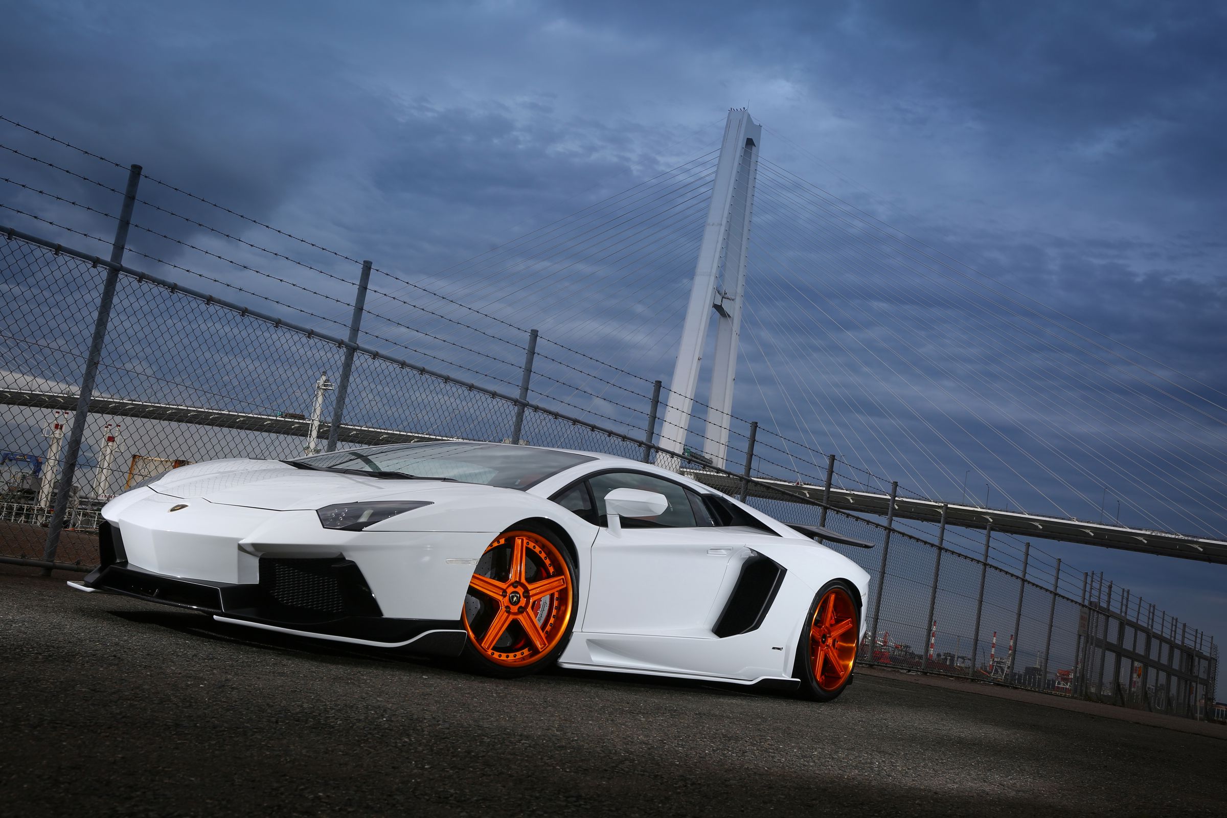 LB Performance Aventador