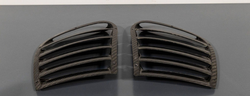 R19 Carbon fibre wide body 991 GT3R