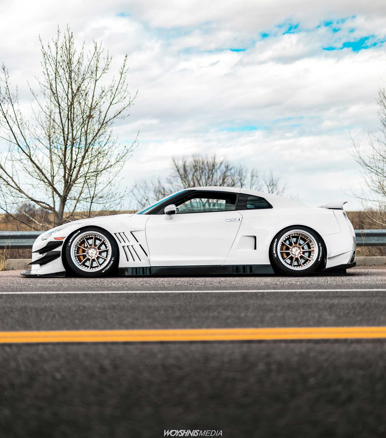 Nissan GTR