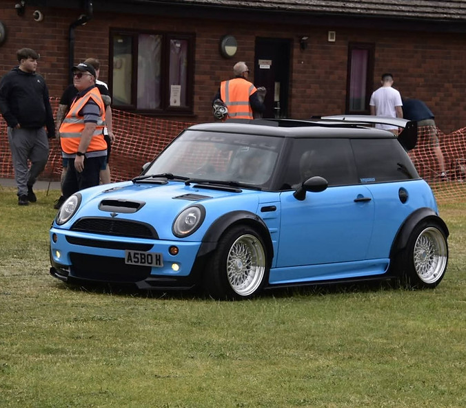 Mini R53 Cooper S wide Body