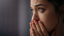 femme qui pleure