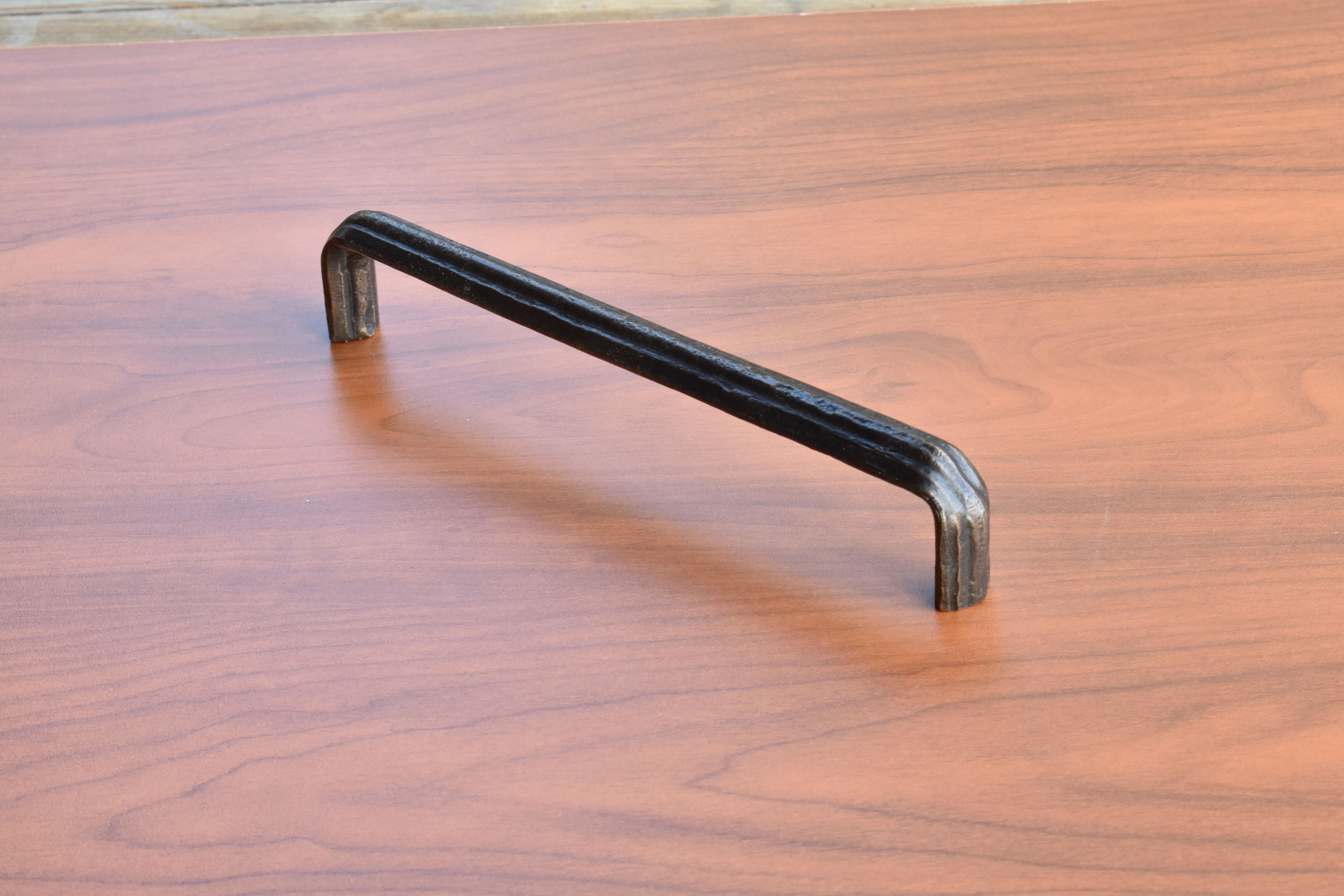 Textured Rail Pulls
