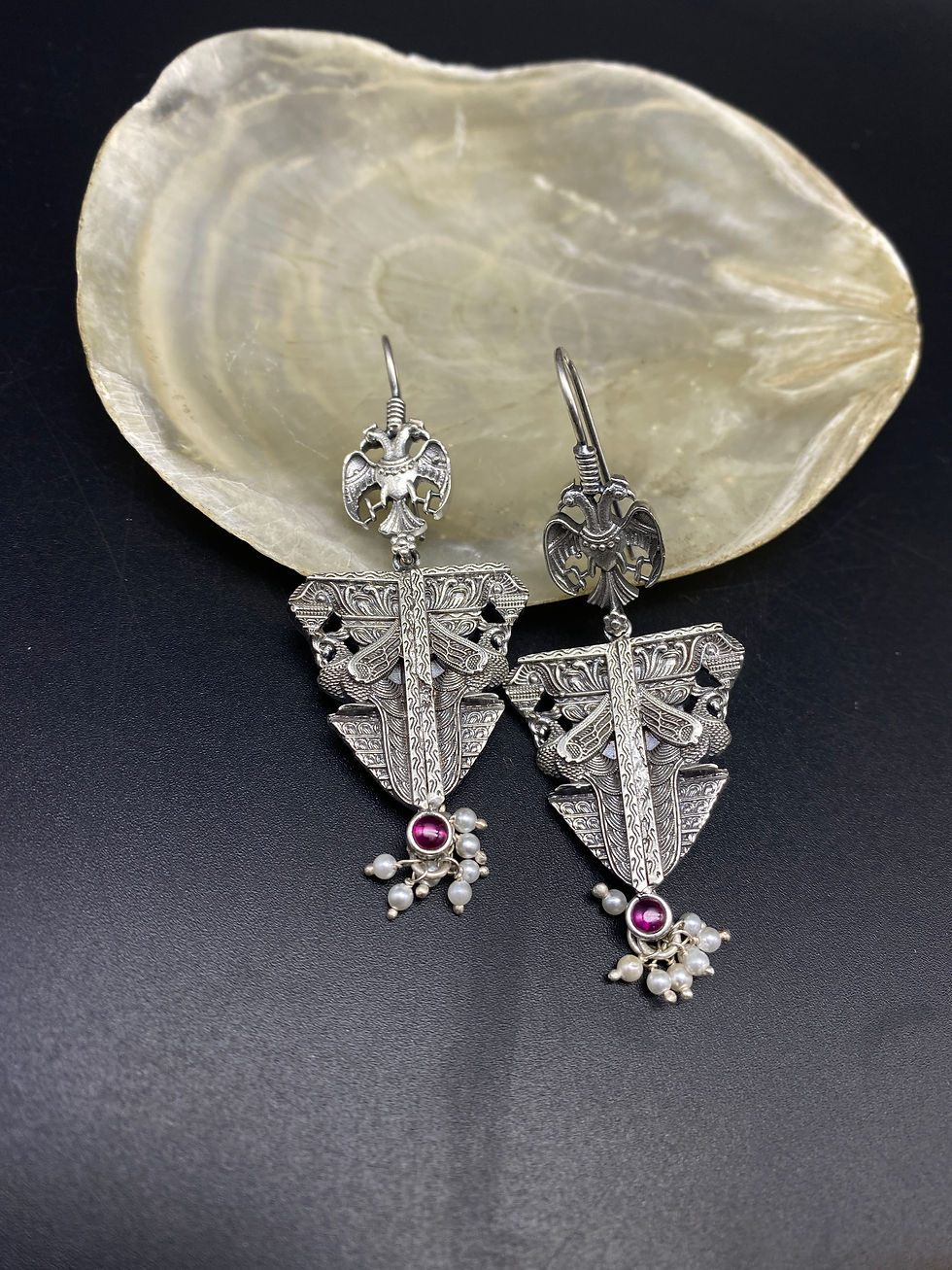 Thumbnail: STATEMENT ART DECORE EARRING 