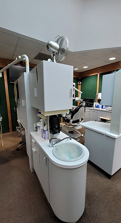 med sink.jpg