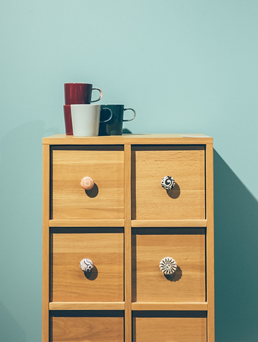 cabinet-contemporary-cups-279618_edited.