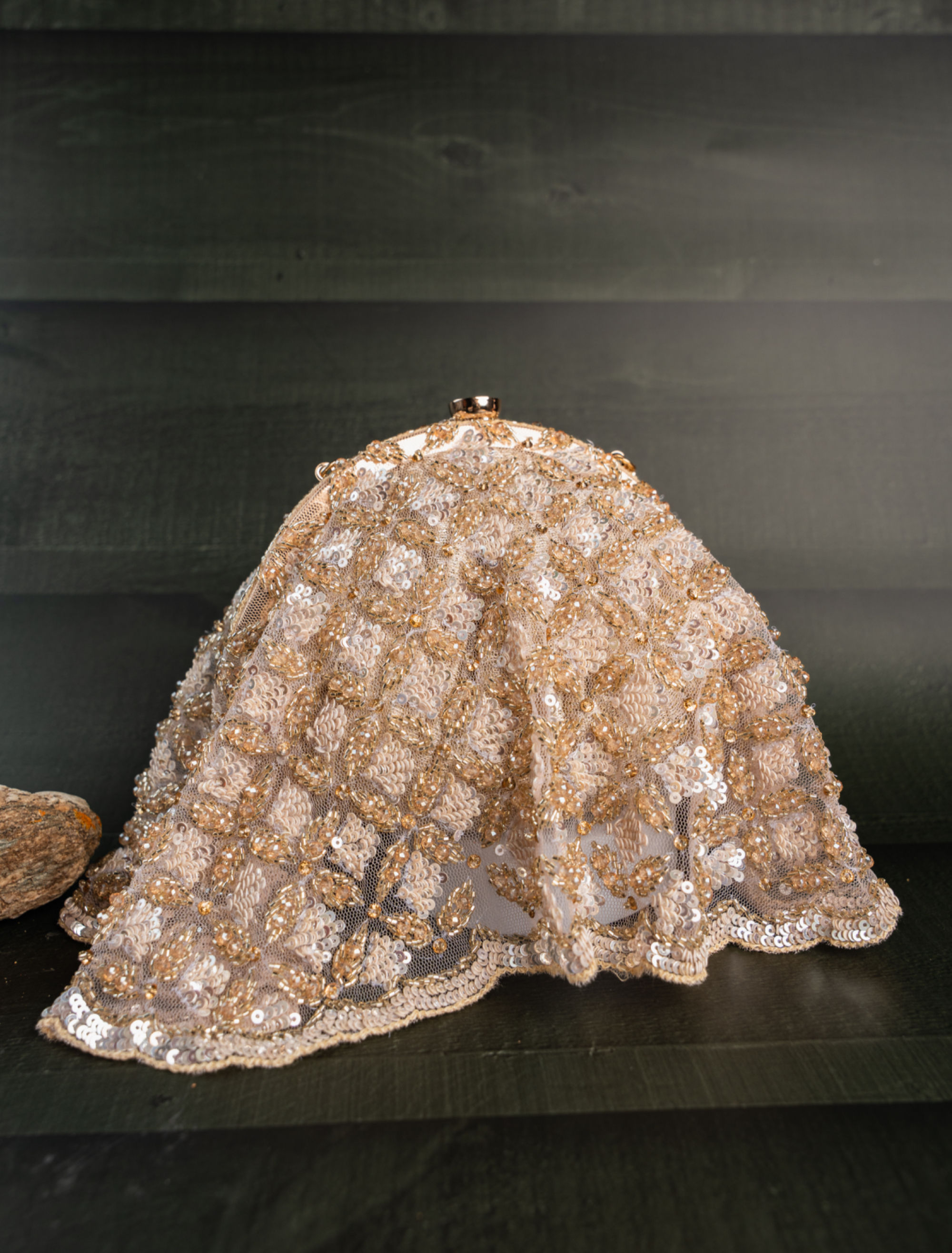 Drape Diva Batua Gold