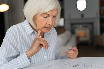 femme-seule-confrontee-maladie-alzheimer.jpg