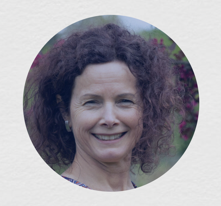 Writer: Therese Ryan