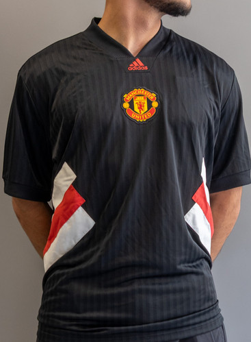Adidas Manchester United jersey | MAD