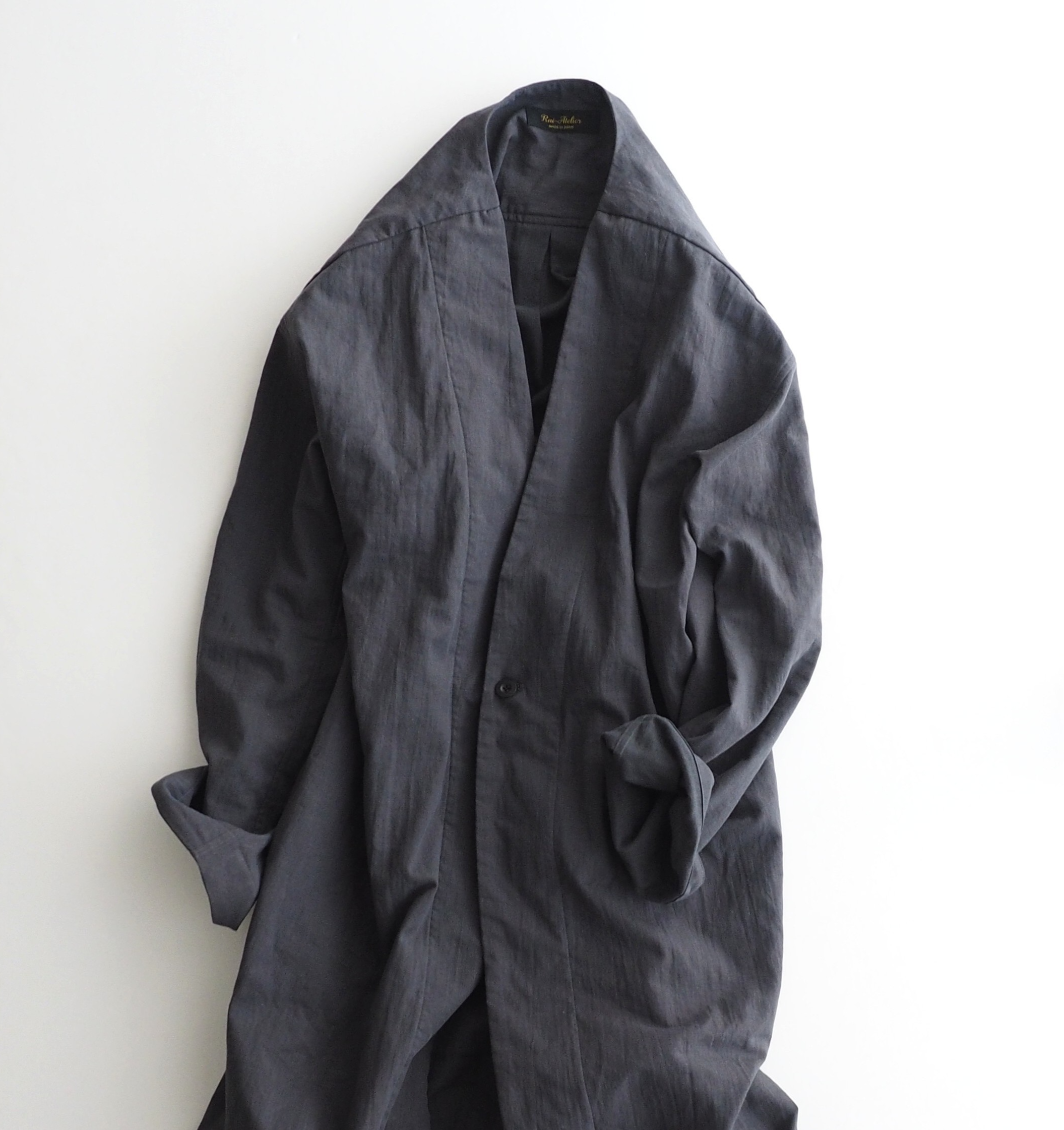 #326-C29 綿麻ノーカラーローブコート