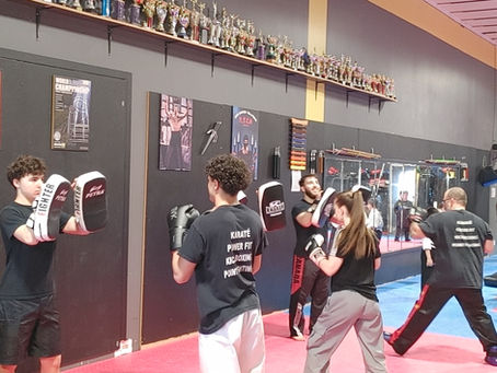 Cours de kickboxing Rive-Sud pour débuter