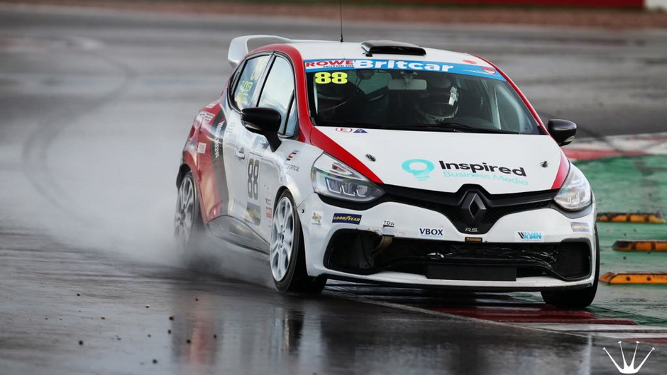 Britcar Trophy Championship - Great Day at Donington with High Row Motorsport