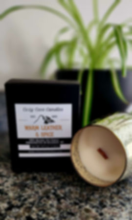 Warm Leather & Spice - Wooden Wick Soy Candle