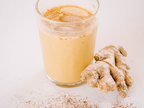 FOOD FRIDAY: GOLDEN MILK LATTE