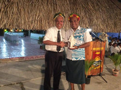 Pres. of Kiribati (right)