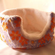 Cuddle Cup Bed
