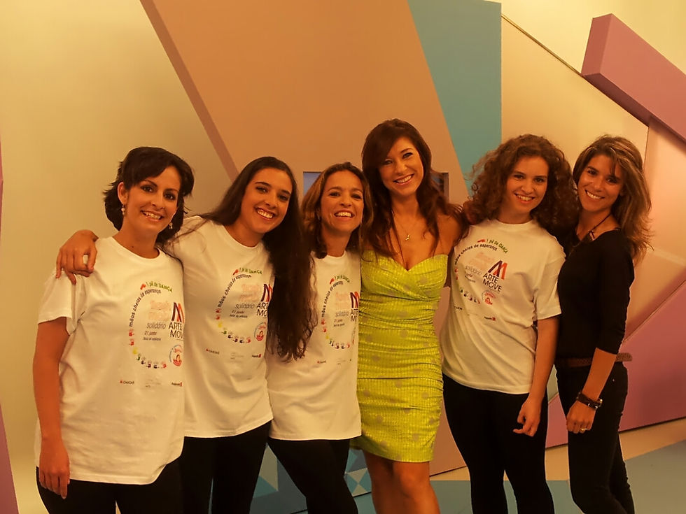 AÇÃO "Um pé de Dança, Mãos cheias de Esperança" 2014