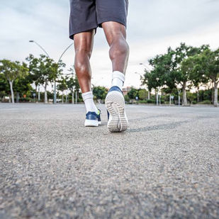 THE 10-MINUTE WALK