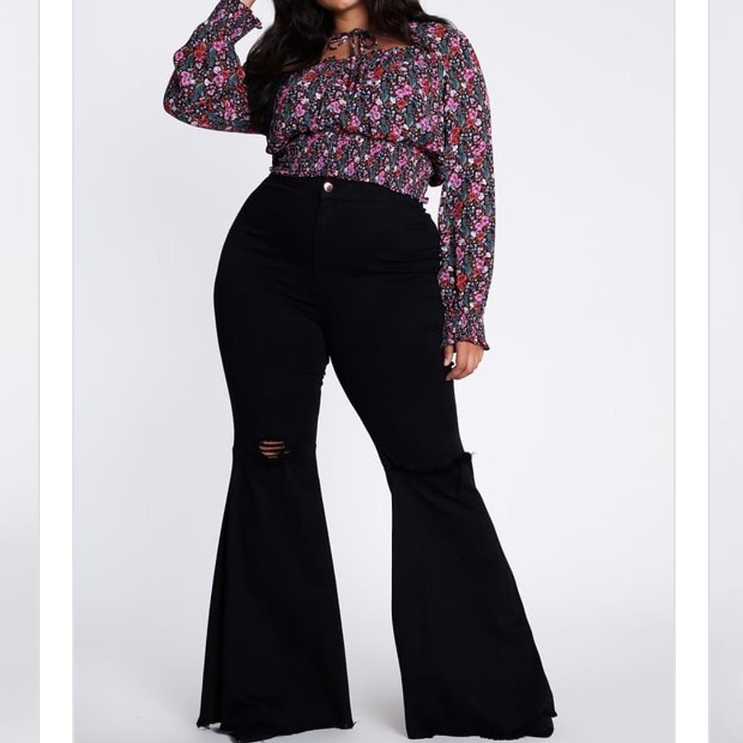 BLK WIDE LEGG RIPED JEANS