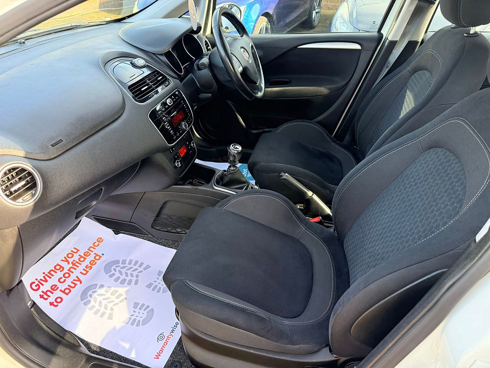 Thumbnail: 2017 (17) Fiat Punto Easy+ 1.2