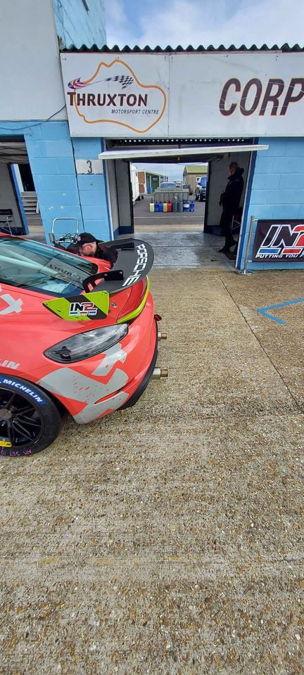 Thumbnail: Cayman 718 gt4 exhaust silencer Tips (x2)