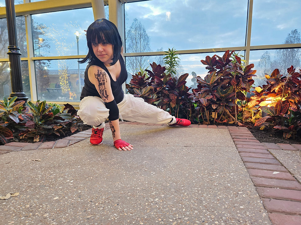 Faith Cosplay from Mirror's Edge in a pose