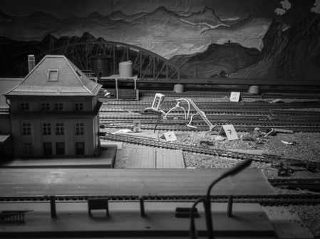 An image of a model railway from the series »The Absence of the Train Driver«