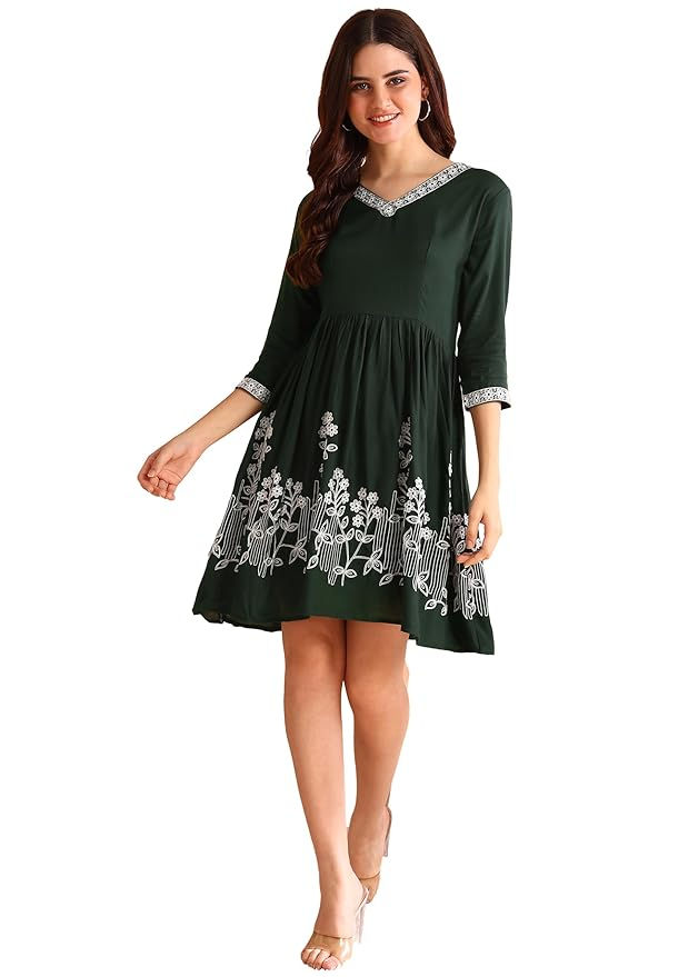 Thumbnail: Tina Tops in four shades