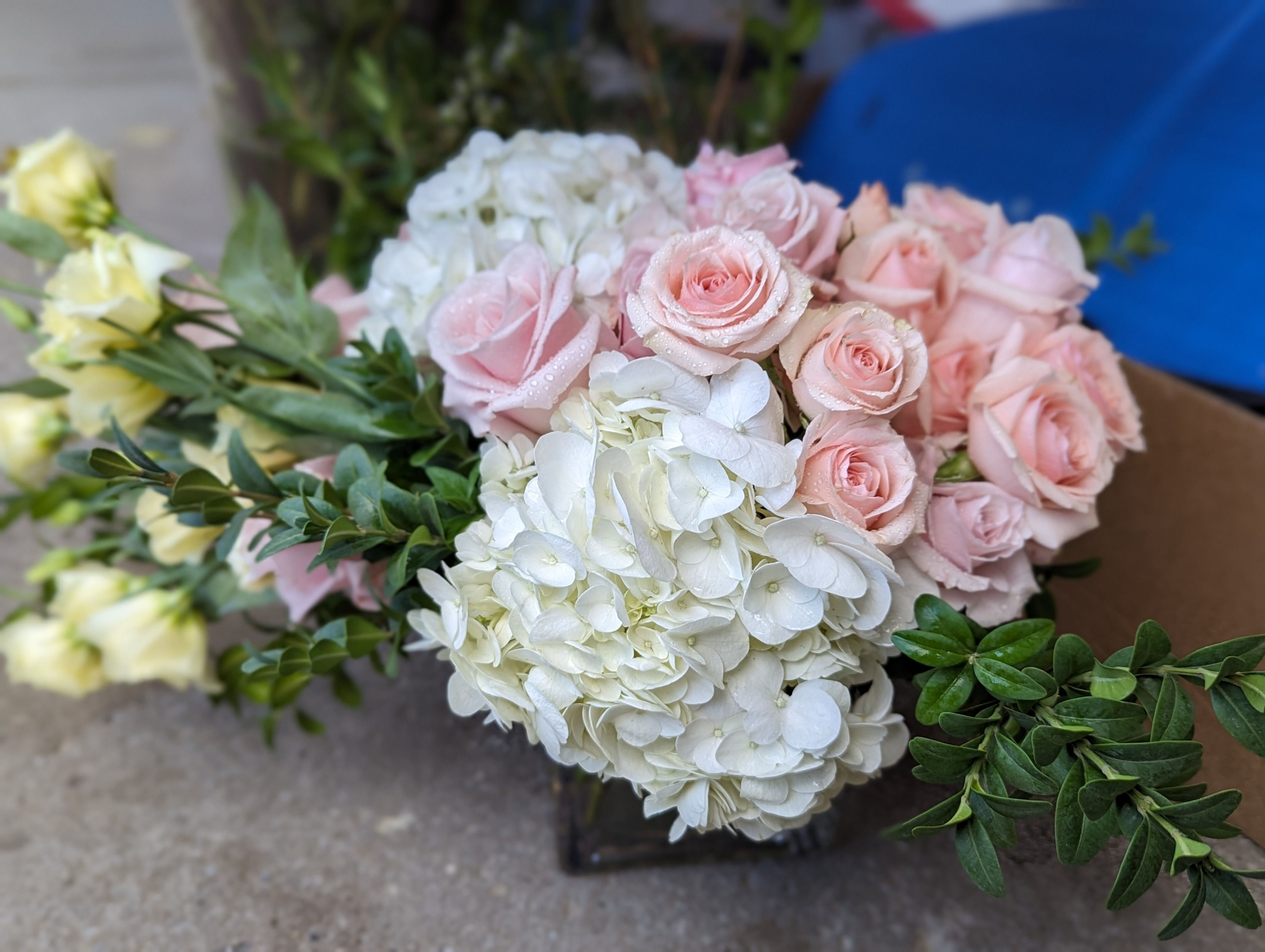 Hydrangeas and rose combo