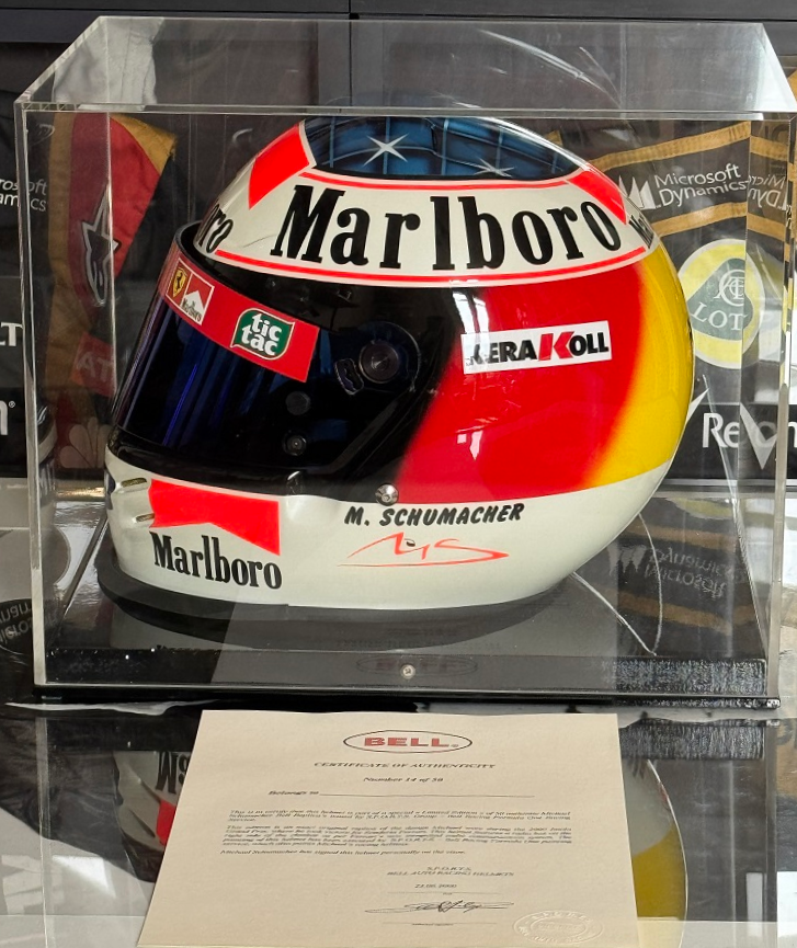Miniature : Official Bell replica helmet 2000 Michael Schumacher Ferrari Signed N°14/50 COA