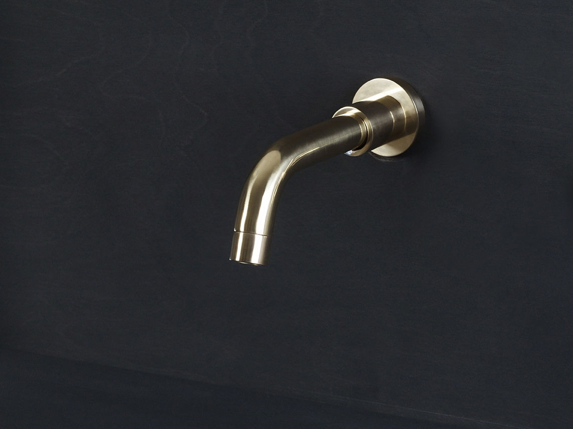Studio Ore – 17 Bath Spout