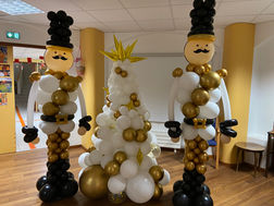 Casse-noisettes et sapin de noël en ballons