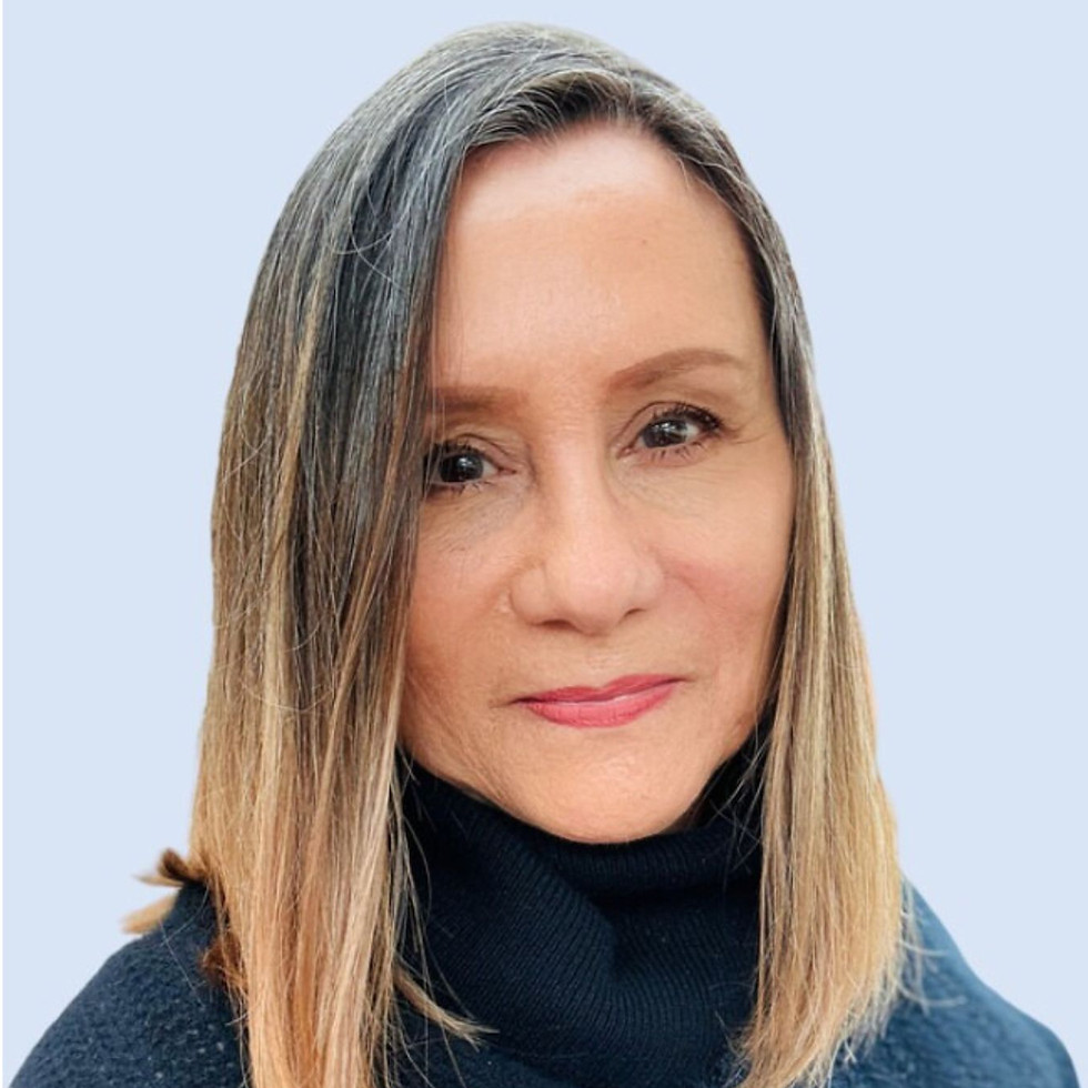 Anita Headshot 2025-1.jpg