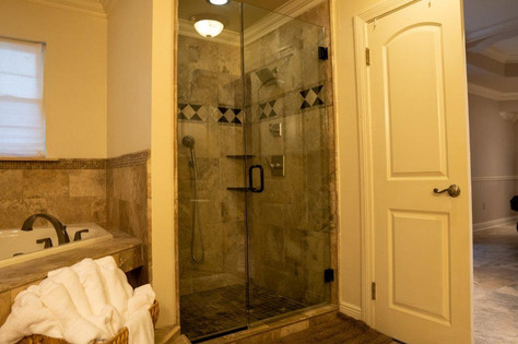 Master Ensuite Bathroom