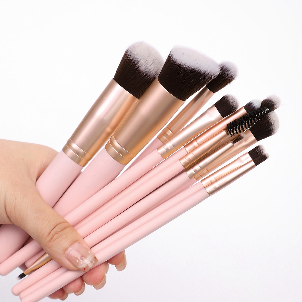 Thumbnail: Set of 25 professional makeup tools, including makeup brushes, eyebrow trimmers,