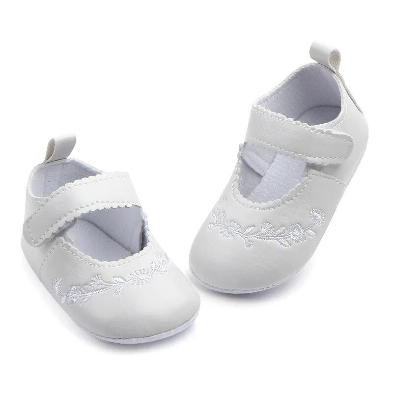 Thumbnail: Big Sale Bebe PU Leather Flower Embroidered Shoes Soft Soled Baby First 
