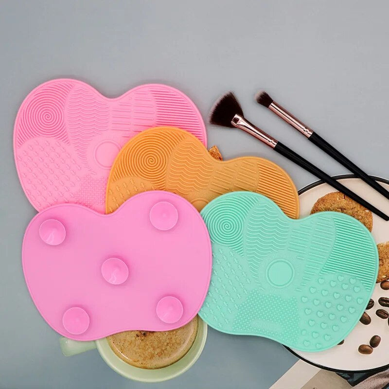 Thumbnail: Silicone Brush Cleaner Cosmetic Makeup Washing Brush Gel Cleaning Mat 