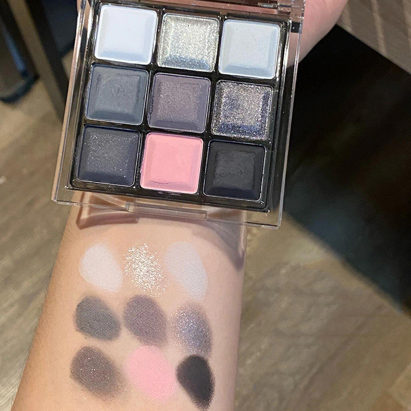 Thumbnail: Punk Smoky Eye Shadow Black Pink Palette Pearlescent Matte Eyeshadow Palette Lon