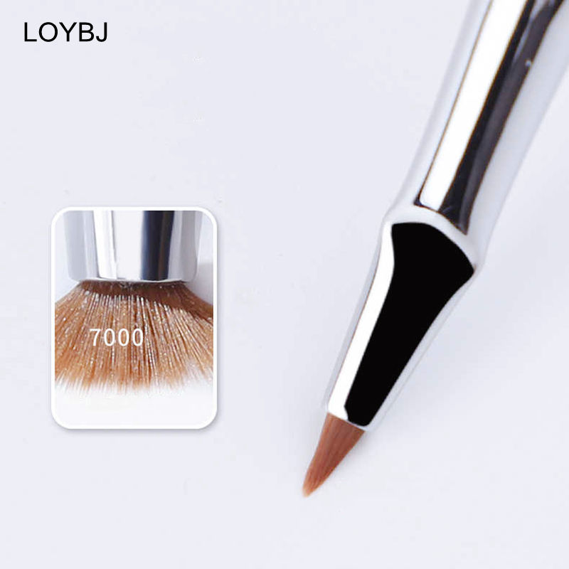 Thumbnail: LOYBJ Bend Head Eyeliner Brush Eye Detail Makeup Brush Under Eyes Tear Trough Co